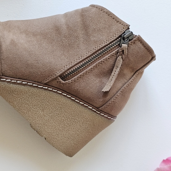 TOMS Avery Wedge Booties Toffee Brown Side Zip Comfort Shoes US 9 - Picture 8 of 12